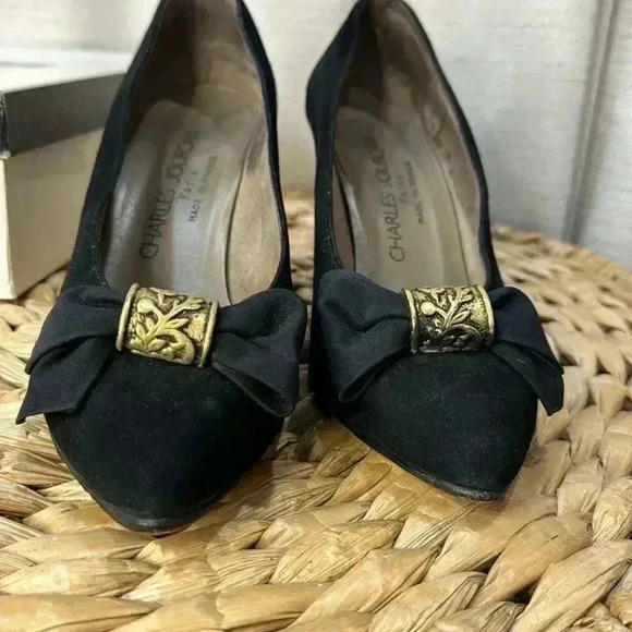 Charles Jourdan Suede Vintage Black Heels Bow Size 8 - Picture 5 of 9